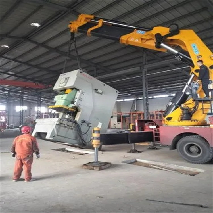 闽侯县80吨折臂吊车出租附近电话